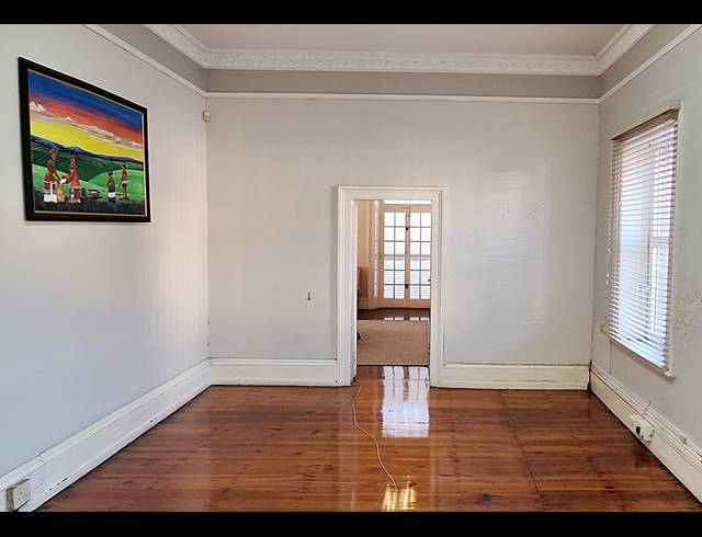 178M² BUILDING FOR SALE IN GQEBERHA CENTRAL